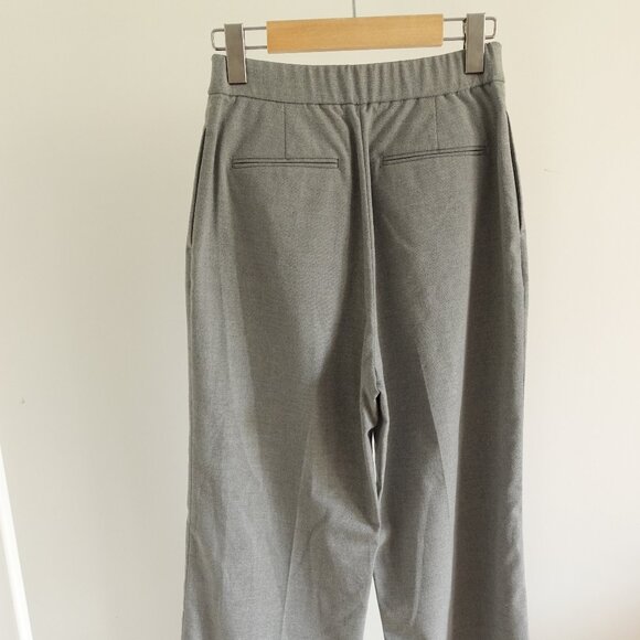 Uniqlo Grey High Waisted Wide Leg Pant Size XS Like new - Picture 4 of 11